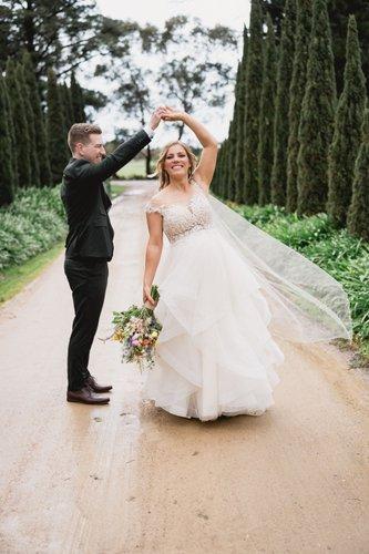 mobile - carousel-hero-element image-1