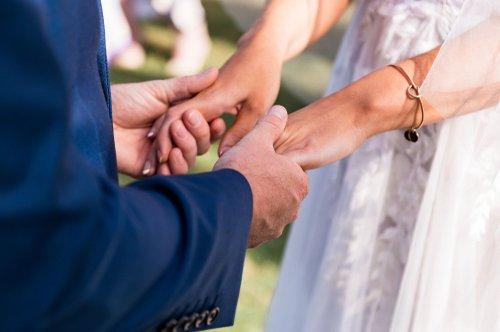 mobile - carousel-hero-element image-7